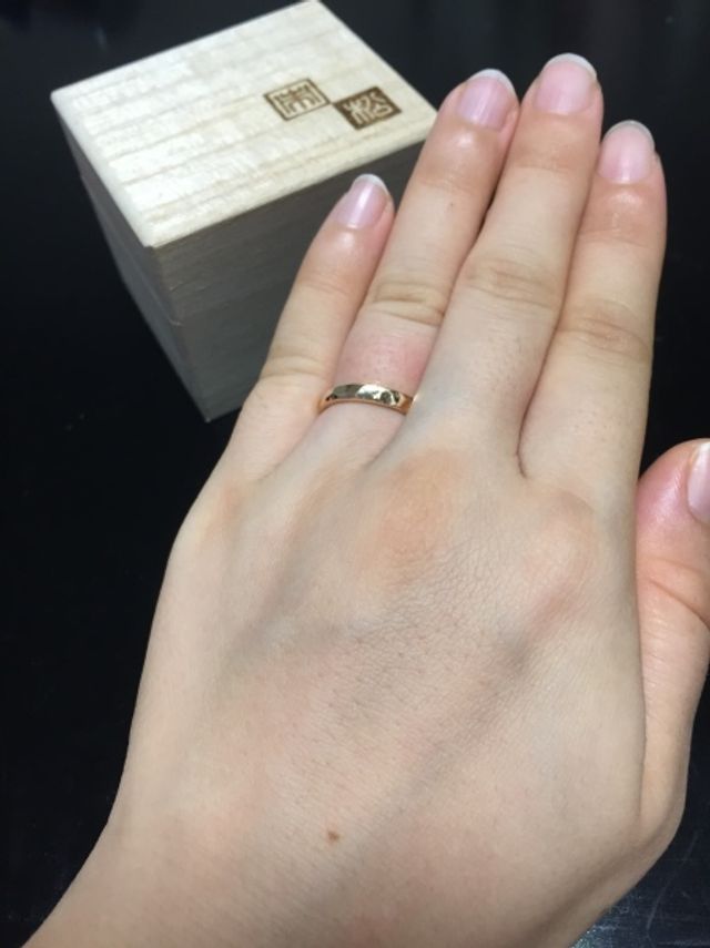 この市松というブランドでは、オーダーが入ってから職人が手作りで型を