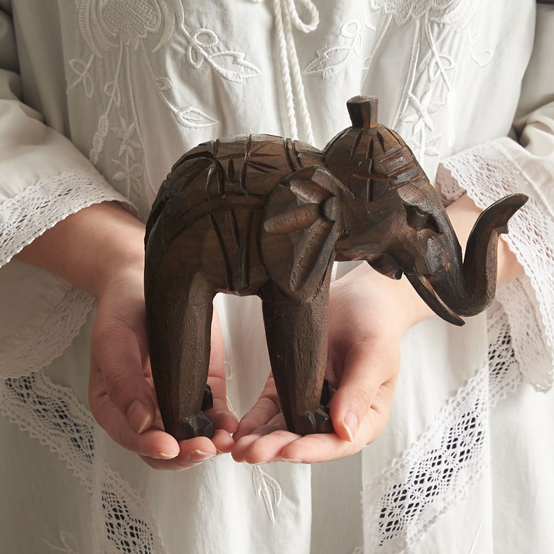 オブジェ 象 Mサイズ 大人 置き物 飾り 置物 装飾 約 W 23cm D 8cm H