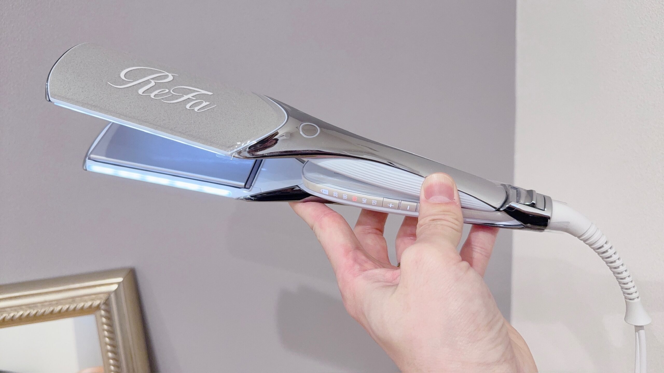 Refa ビューテック ストレートアイロン ホワイト