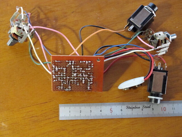 エフェクター自作：BOSS SPECTRUM: ナンチャッテ技術者の凸凹日記