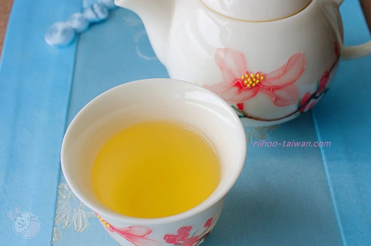 林華泰茶行 東方美人茶と林茂森茶行 蜜香紅茶
