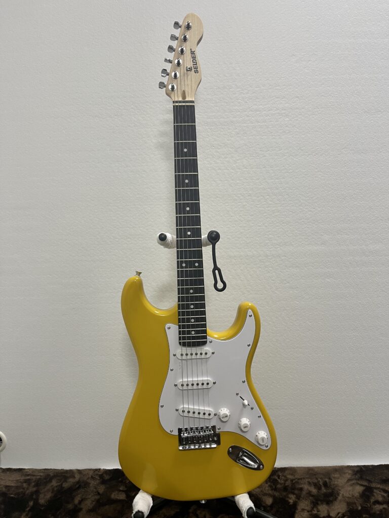SELDERストラトイエロー 音出しOK SELDERストラトイエロー 音出しOK