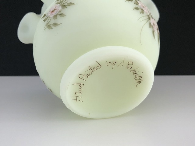 Fenton フェントン社製バーミーズグラス ヴァセリン フラワーベース