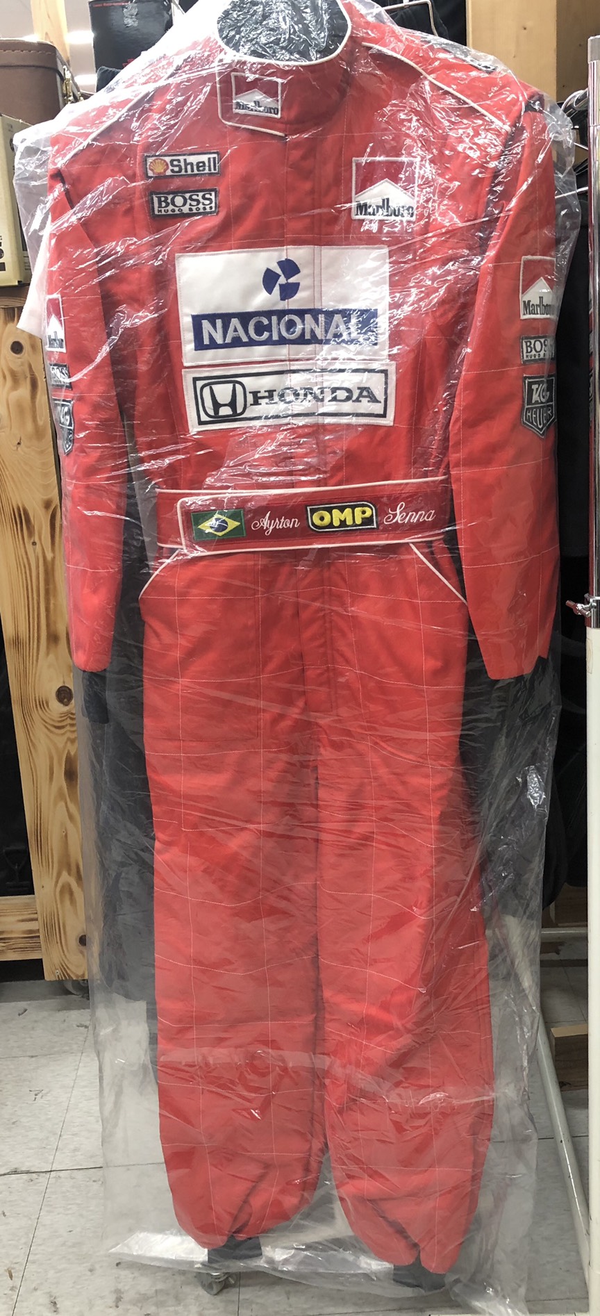 アイルトン・セナ レーシングスーツ一片【1989】 Yahoo!オークション