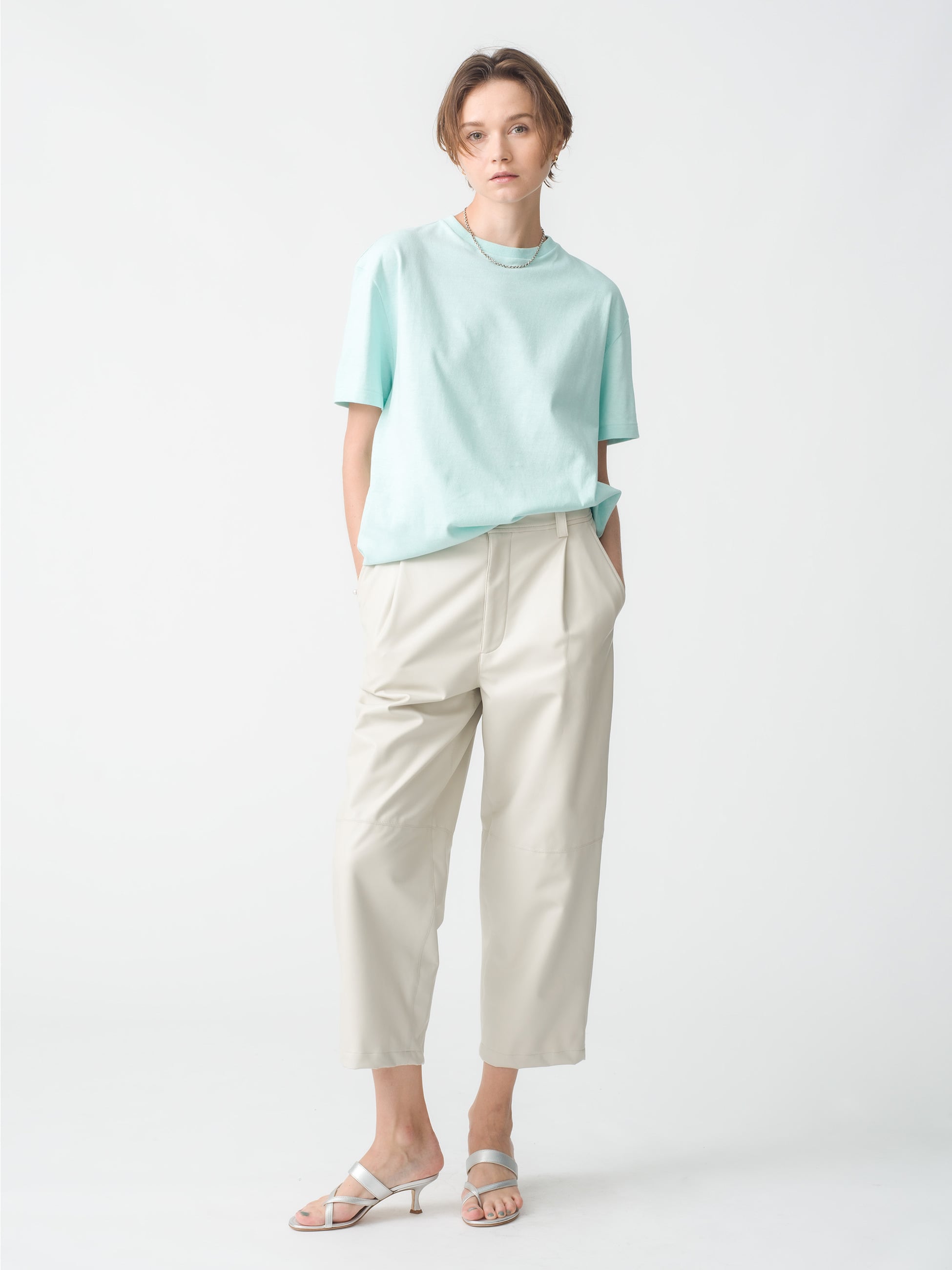 フェイクレザー アンクルパンツ（アイボリー/ブラック）｜Ron Herman