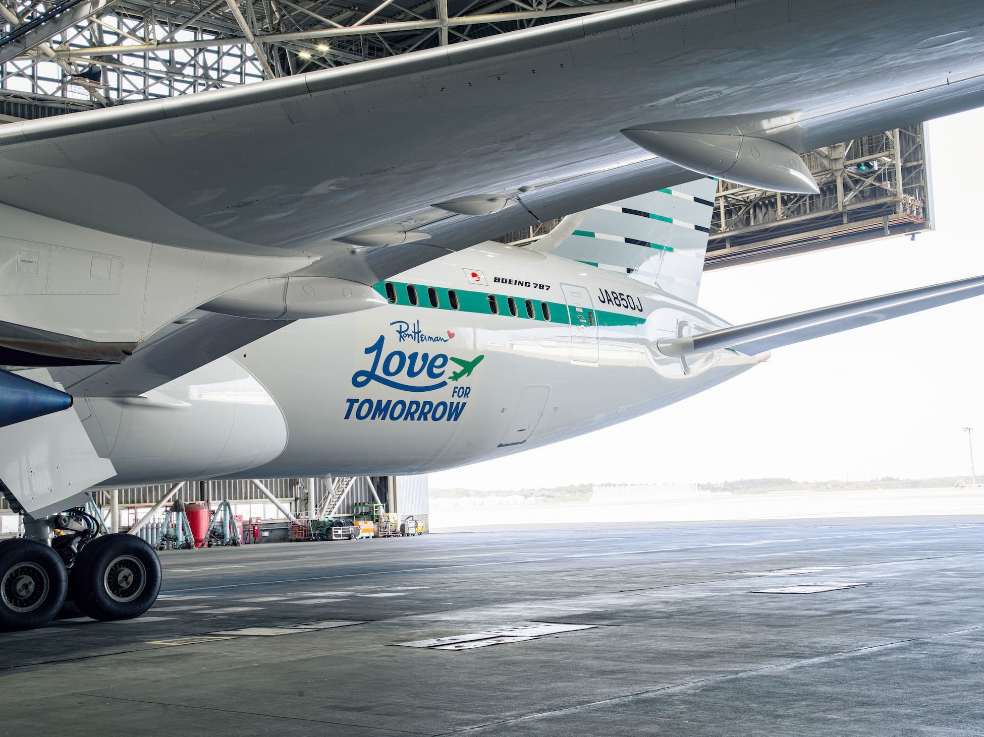 ZIPAIR×Ron Herman Carbon Neutral Flight News｜Ron Herman