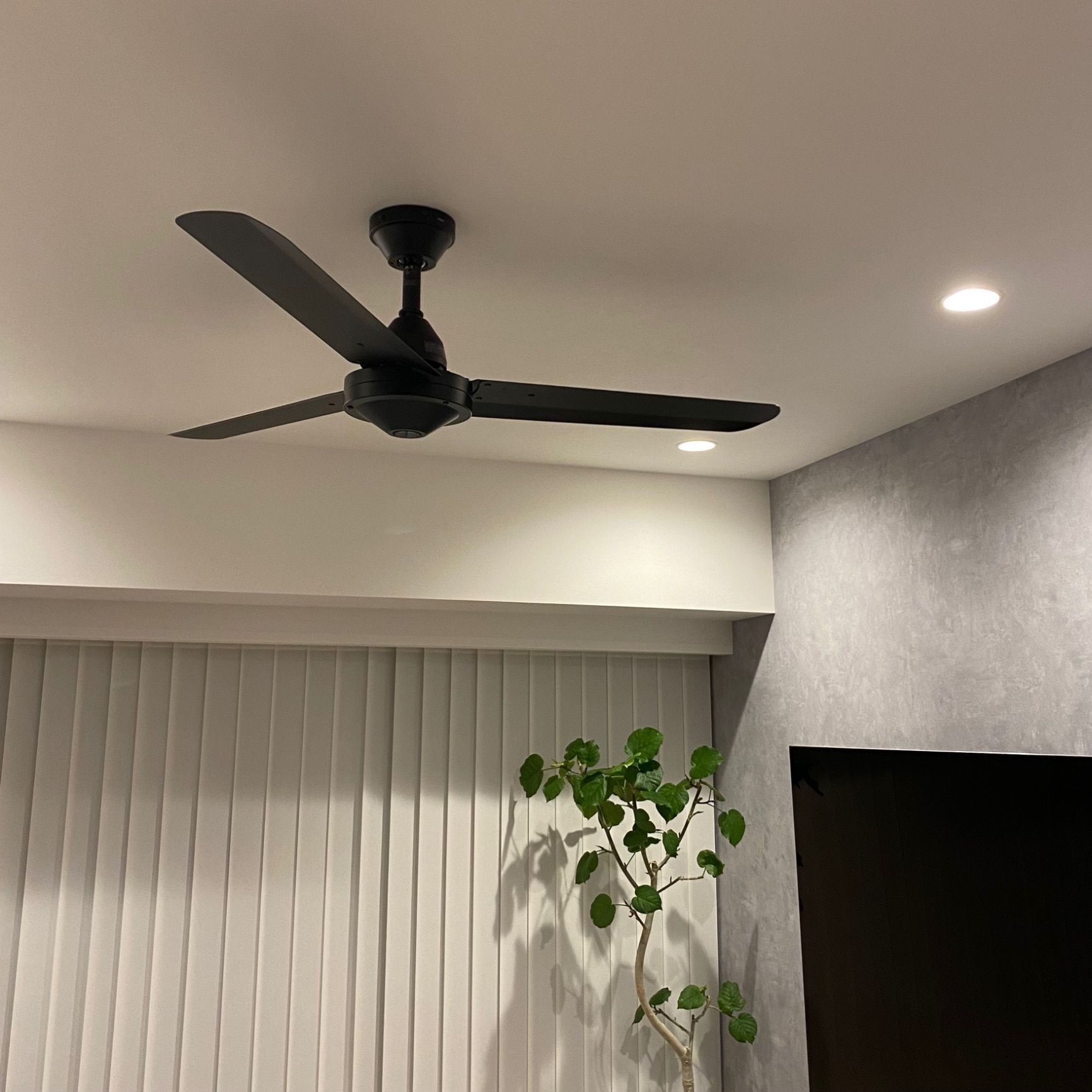 ODELIC/オーデリック 【軽量】WF403 シーリングファン リモコン付属