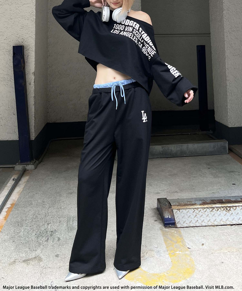 MLB】プリントロゴオフショルダーセットアップ｜BACK TO THE FIELD