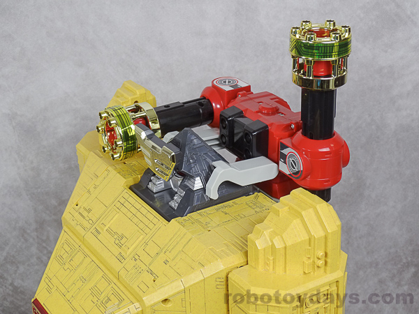 超巨大 DX キングピラミッダー (King Pyramider) レビュー | RoboToyDays