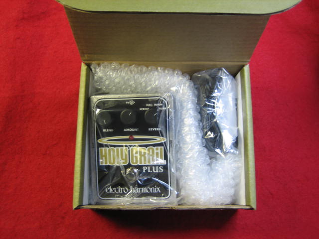 Electro Harmonix Holy Grail Plus reverb pedal - Rockhaus Guitars