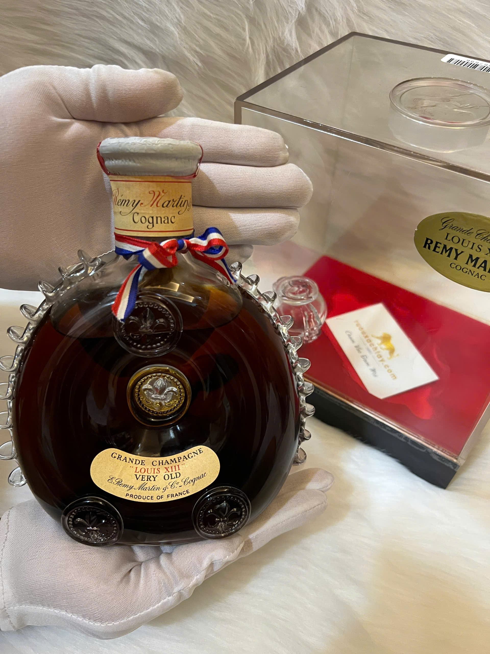 REMY MARTIN Louis XIII 専用ボックス付き REMY MARTIN Louis XIII