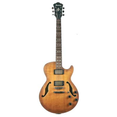 Ibanez AGS83B レスポールシェイプのセミアコ Ibanez AGS83B レス