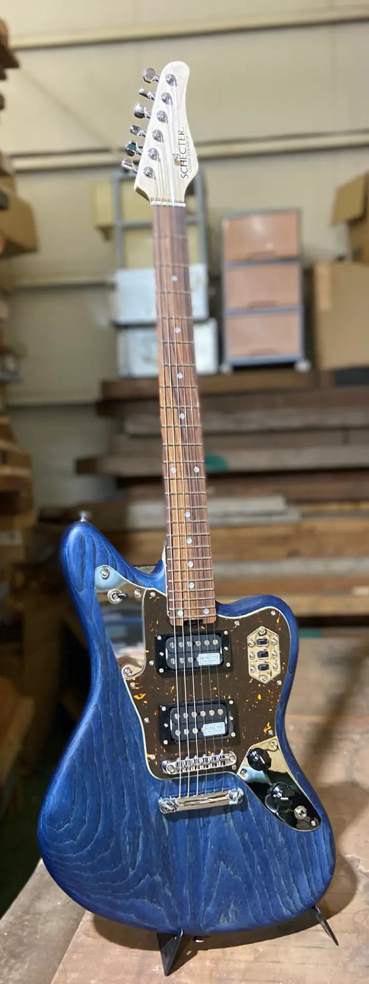 SPOTにAR-06-2H/PBT/PFが掲載されました | SCHECTER