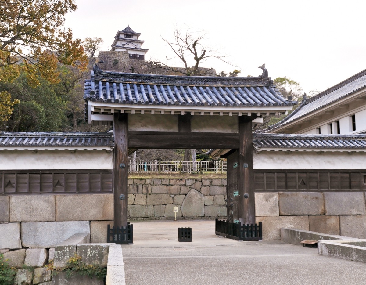 大手二の門 | 丸亀城 （現存十二天守・日本100名城）| 香川県丸亀市一
