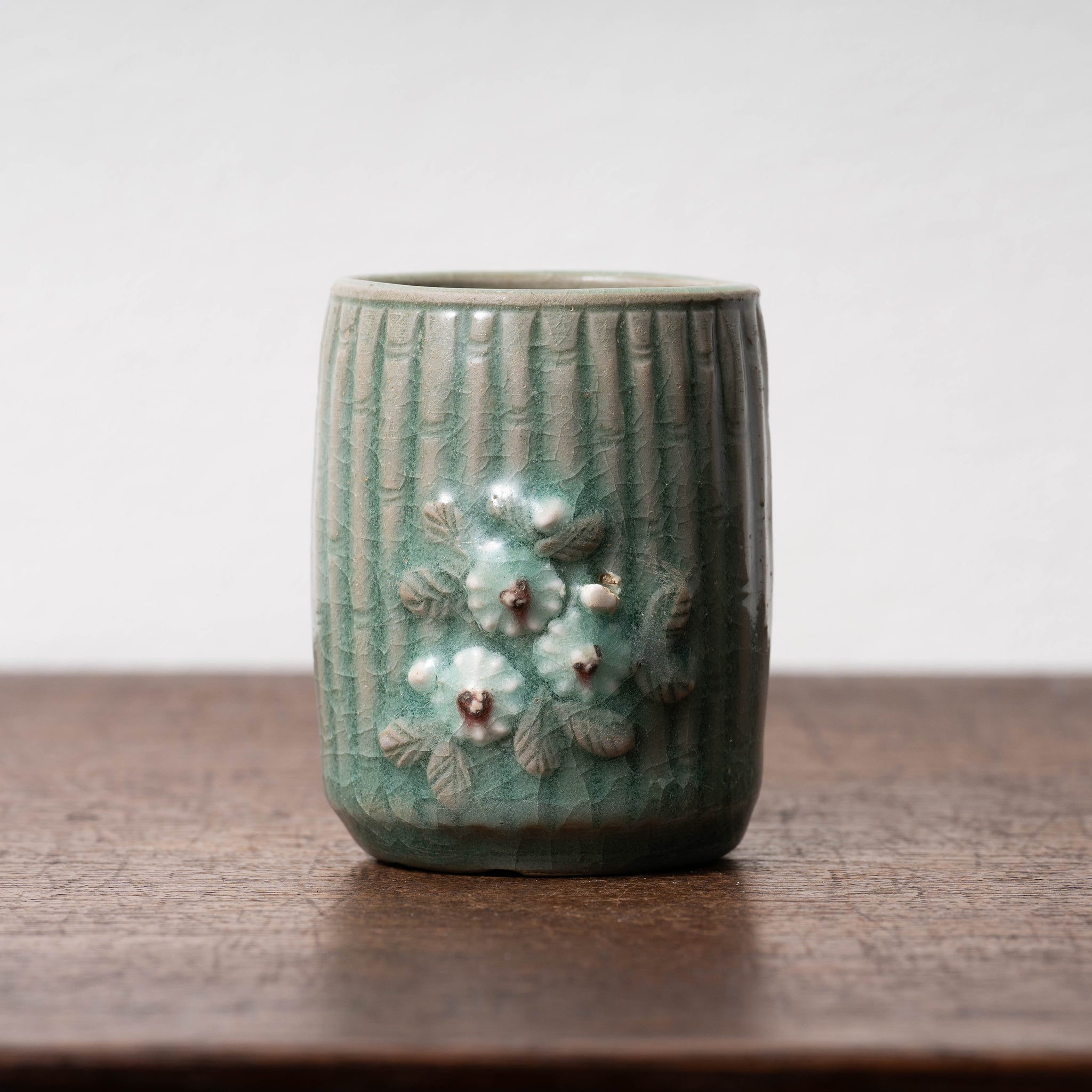 高麗青磁 高麗時代 高麗青磁 小壺（918–1392 CE） | 入蘆花（ロカニイル）