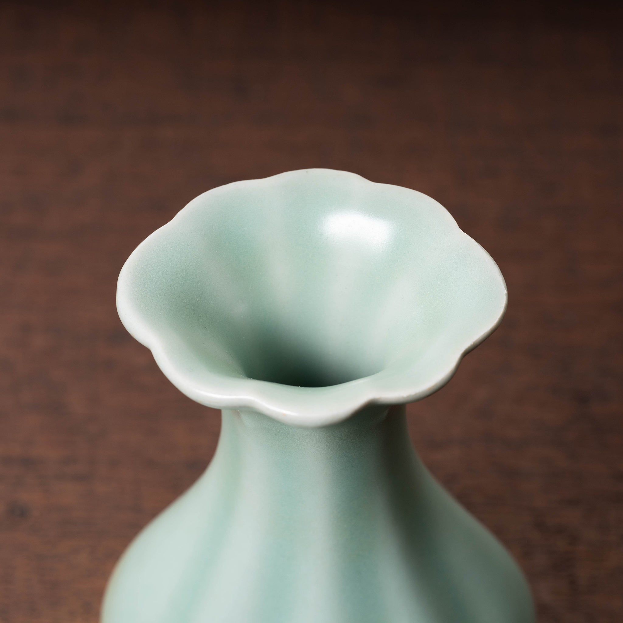 中国早期青磁花瓶 南北朝時代 中国早期青磁花瓶 南北朝時代 青磁花瓶