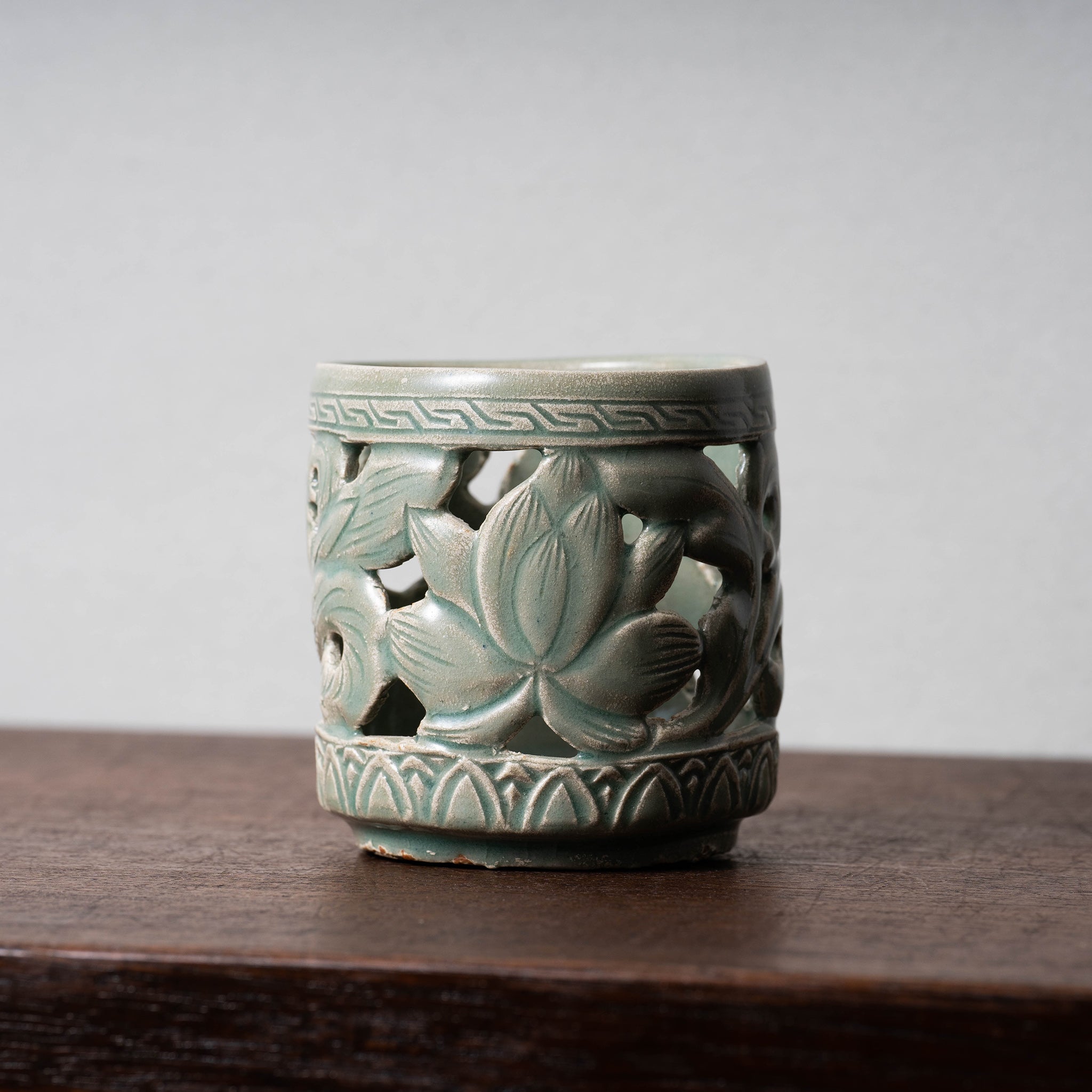 高麗 青磁 花草唐子紋水注 韓国 ポット 急須