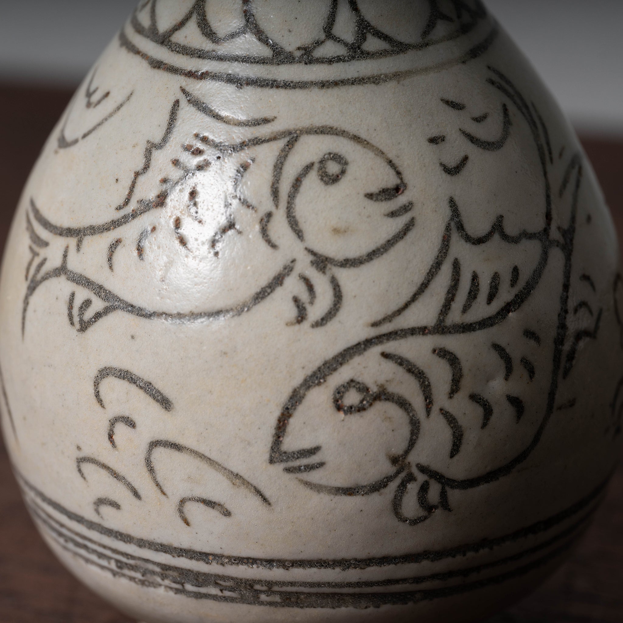 李朝 鉄絵魚文大徳利 高麗 李朝 鉄絵魚文大徳利 高麗 赤坂游ギャラリー