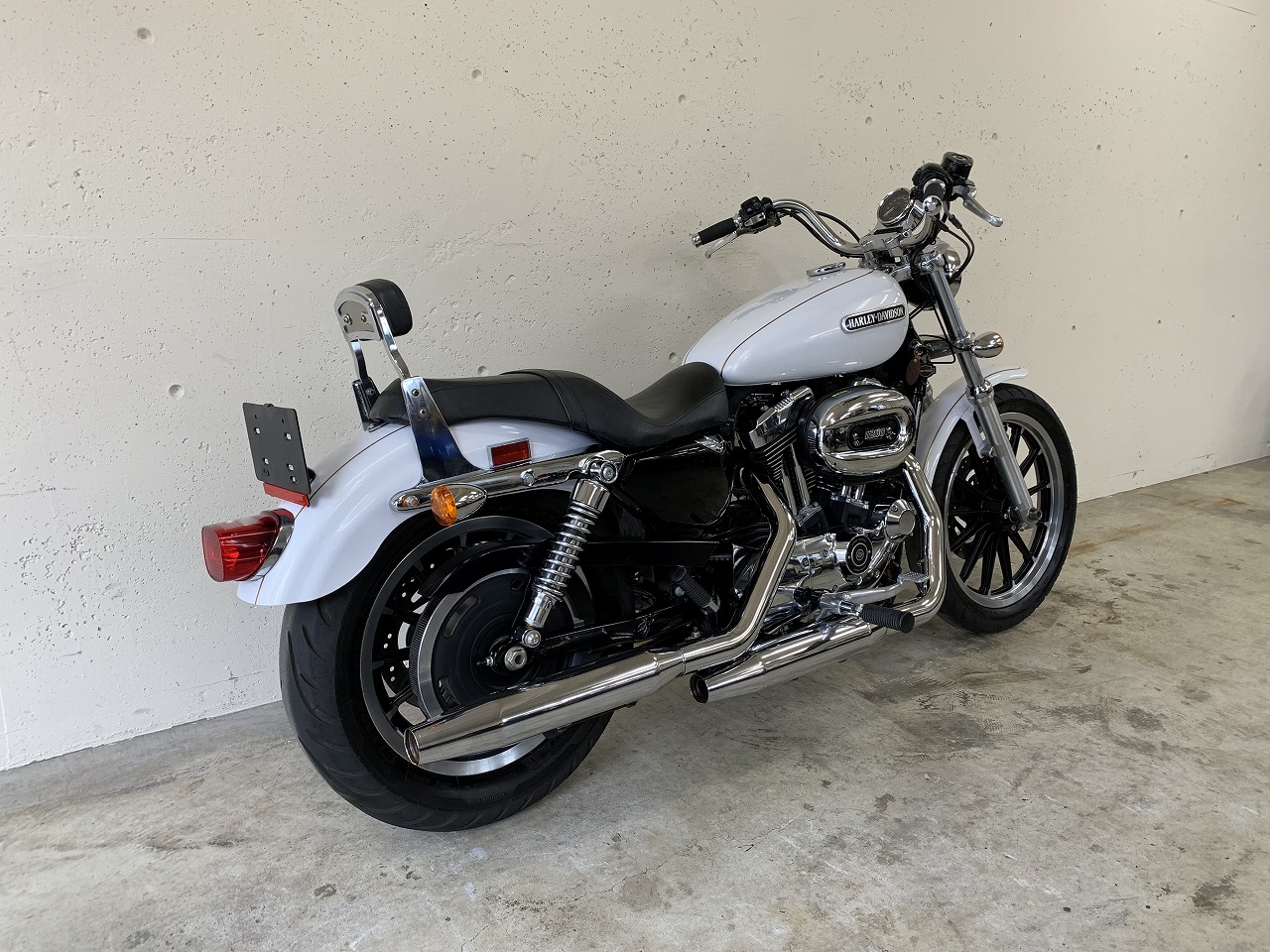 H-D XL1200L-I White｜札幌のバイクショップ BROWN Motorcycle Co.