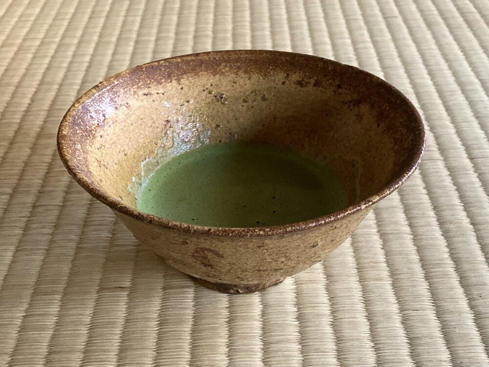 eーLabo Fes」伊羅保茶碗 一堂に 拾穂園四季の茶の湯＆茶器研究会 好評