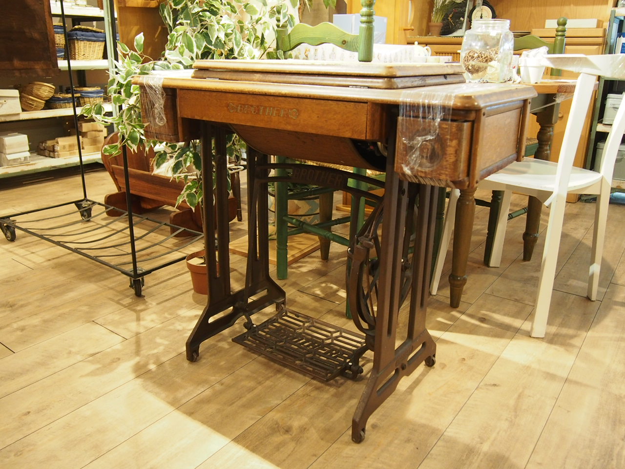 アンティーク ブラザー ミシン台 ソリッドオークトップ ブラザー