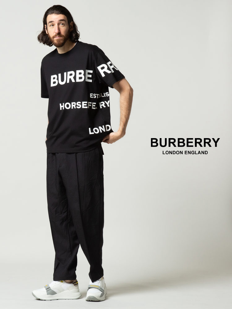 BURBERRY Tシャツ＆ショートパンツ セット BURBERRY Tシャツとショート