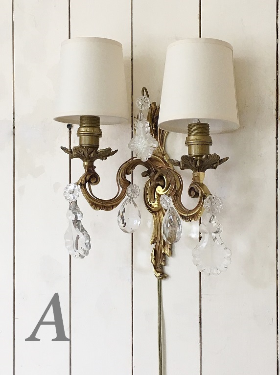 フランスガラスドロップウォールライトはかわいいアンティークネット