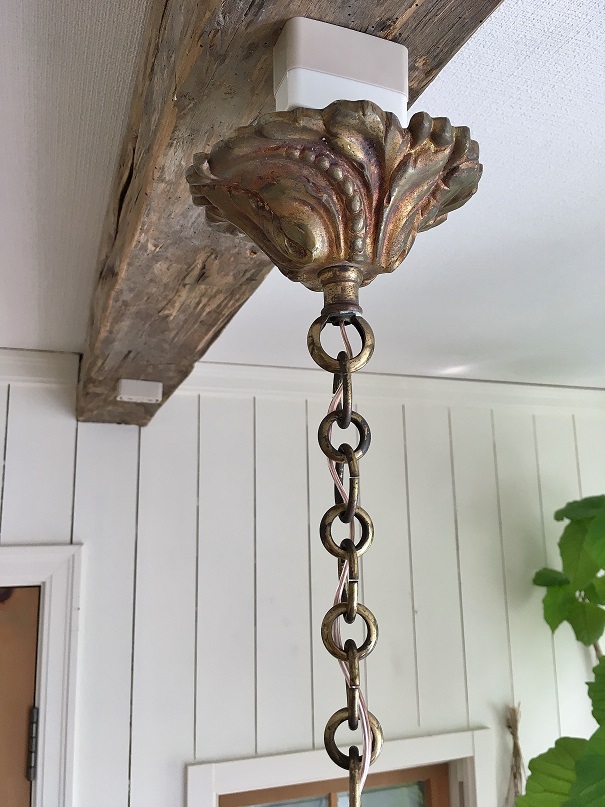 フランスガラスドロップシャンデリアはかわいいアンティークネット