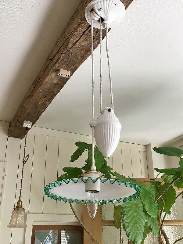 merci】 4. フランス 吊り下げ 滑車 ミルクガラス シェード ランプ