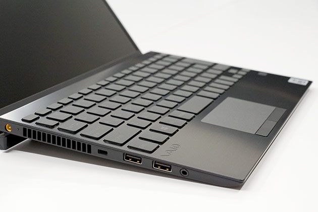 VAIO SX12,SX14 スペシャル仕様のみ選択可 隠し刻印キーボードを見る！