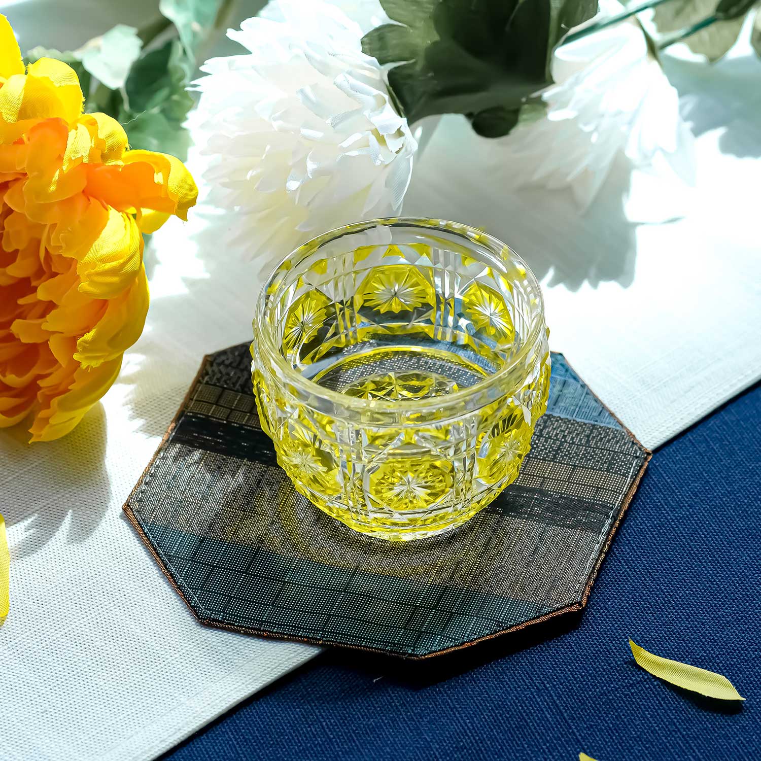 島津薩摩切子】復元 猪口(大) cut18 – ㈱島津興業 島津薩摩切子