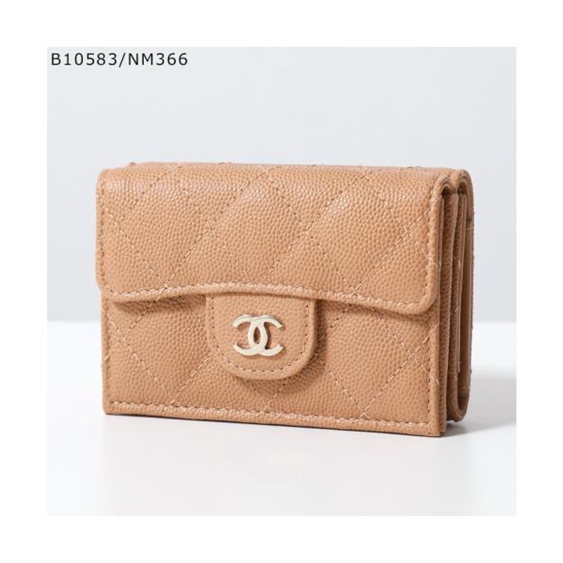シャネル CHANEL CHANEL 三つ折り財布 MATELASSE マトラッセ AP0230