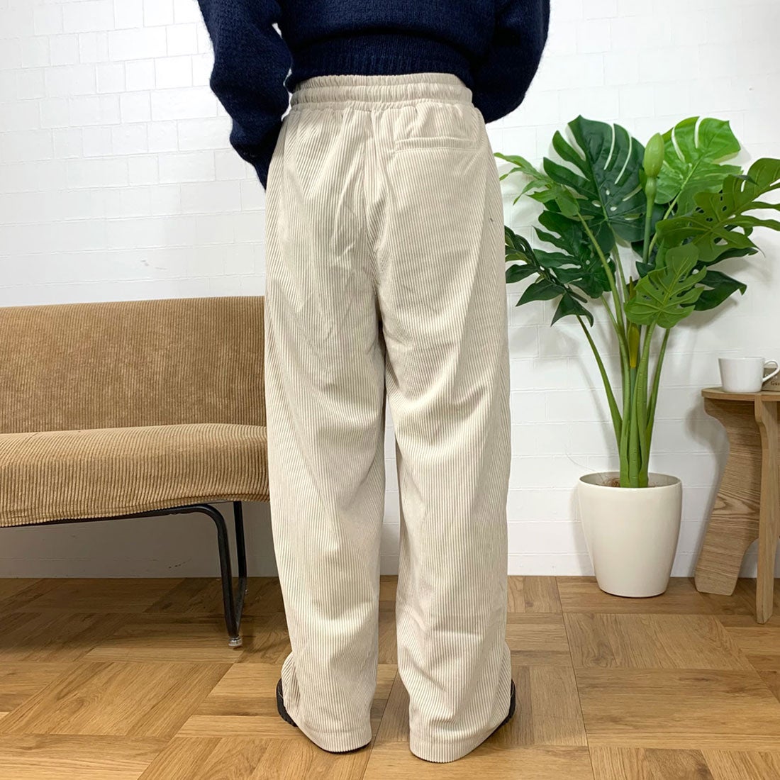 シーアールビー CRB やみつきコーデュロイイージーパンツ （ブルー