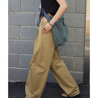 アナザーエス ANOTHER S タック入りワイドチノパン （ベージュ） -靴