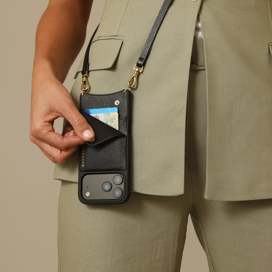 バンドリヤー BANDOLIER スマホショルダー iPhone17 17Pro 17Pro Max