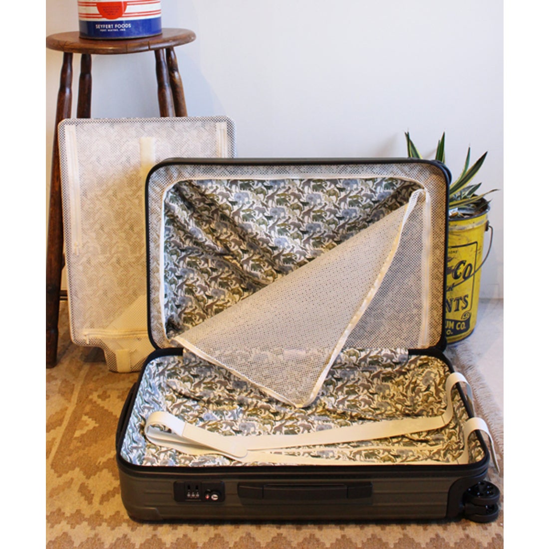 BEAUTY&YOUTH UNITED ARROWS BY RIMOWA別注 SALSA61L （オリーブ