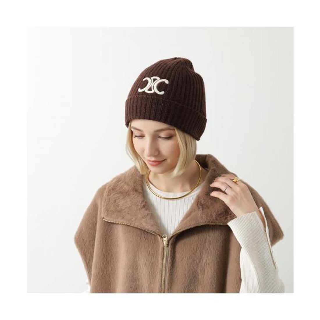 セリーヌ CELINE CELINE ニット帽 AA08P384D トリオンフ刺繍