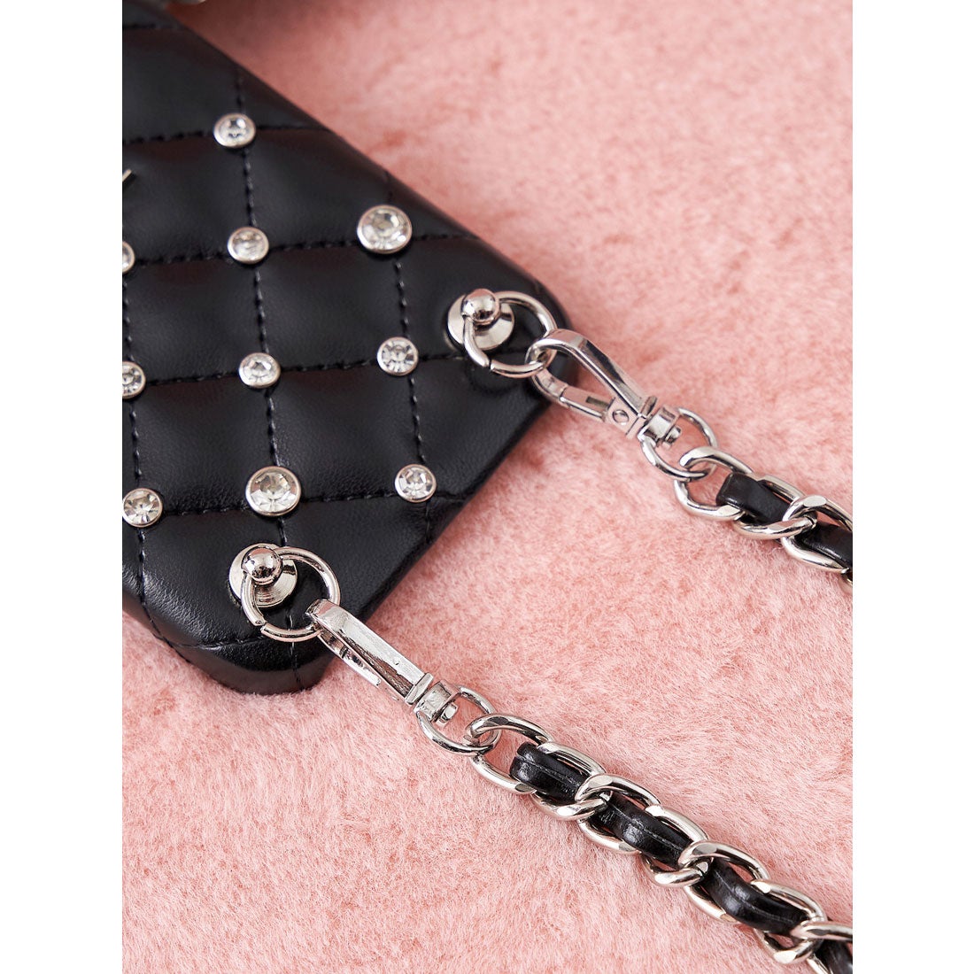 ダーリッチ Darich キルティングビジューiPhoneケース （ブラック