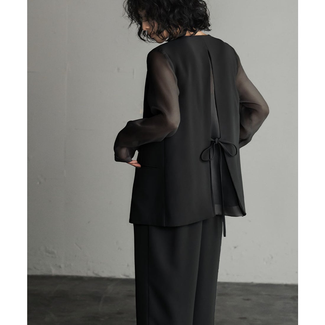 フロリア Flolia シアースリーブジャケット・オールインワン