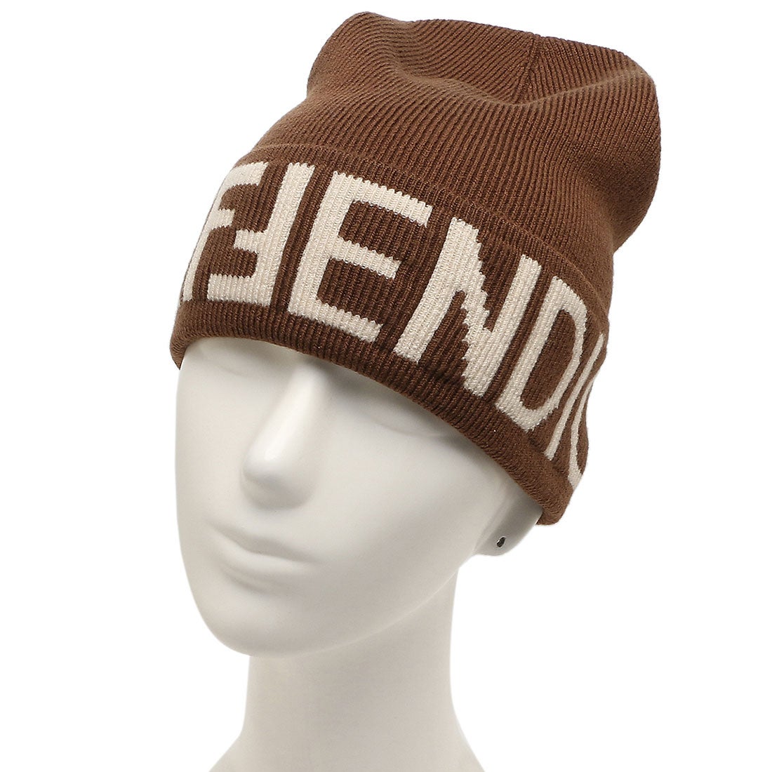 FENDI 黒金 ビーニー ニット帽 FENDI 黒金 ビーニー ニット帽