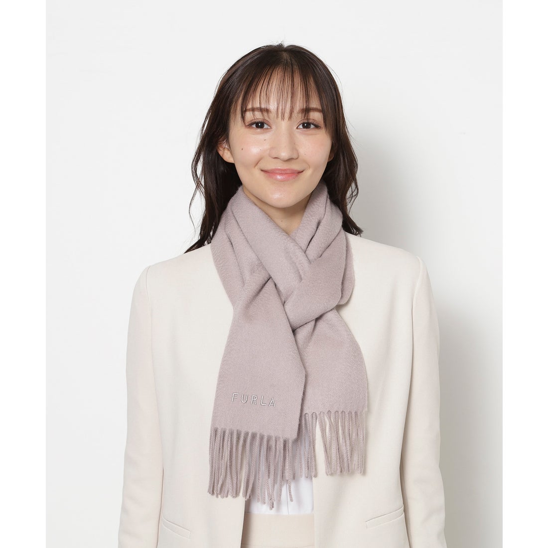FURLA 【洗える】カシミヤ100％紡毛厚手マフラー 30×180cm ロゴ 無地