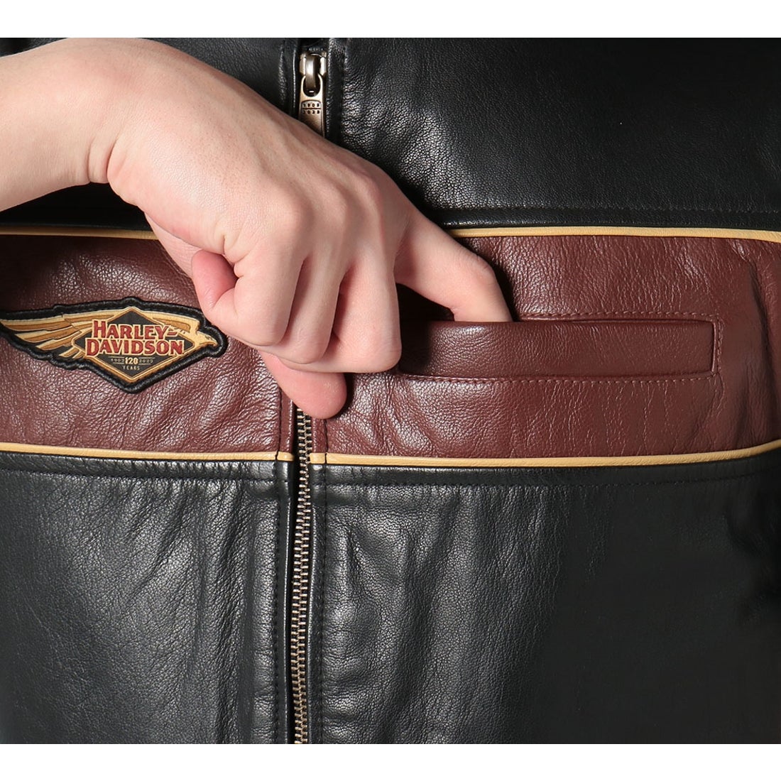 120周年記念レザーベスト -ハーレーダビッドソン公式オンラインショップ