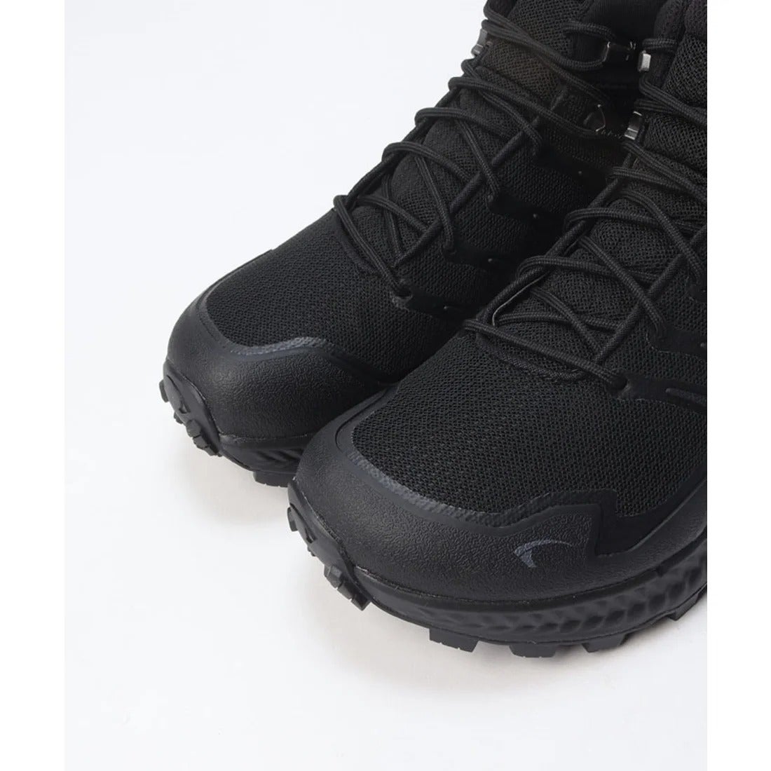 イノヴェイト INOV8 【ハイキング】ROCLITE MID GTX -デサントストア