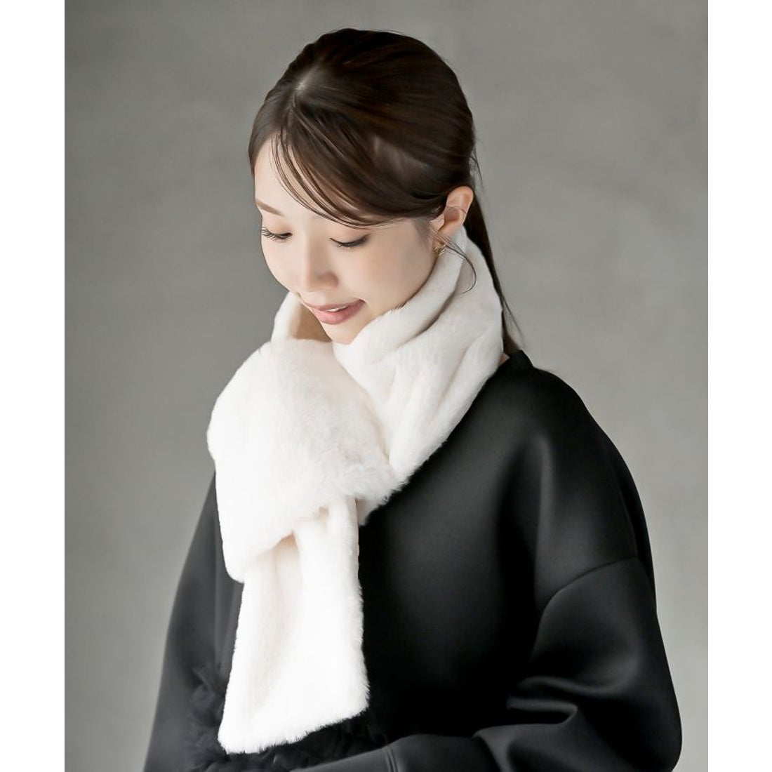 アールピーエス rps フラワーキルトフェイクファー差し込みマフラー