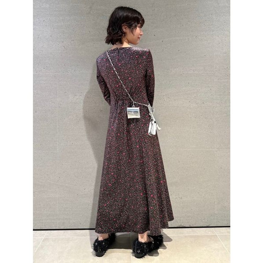 リリーブラウン LILY BROWN フラワーエンブロイダリースクエアネック