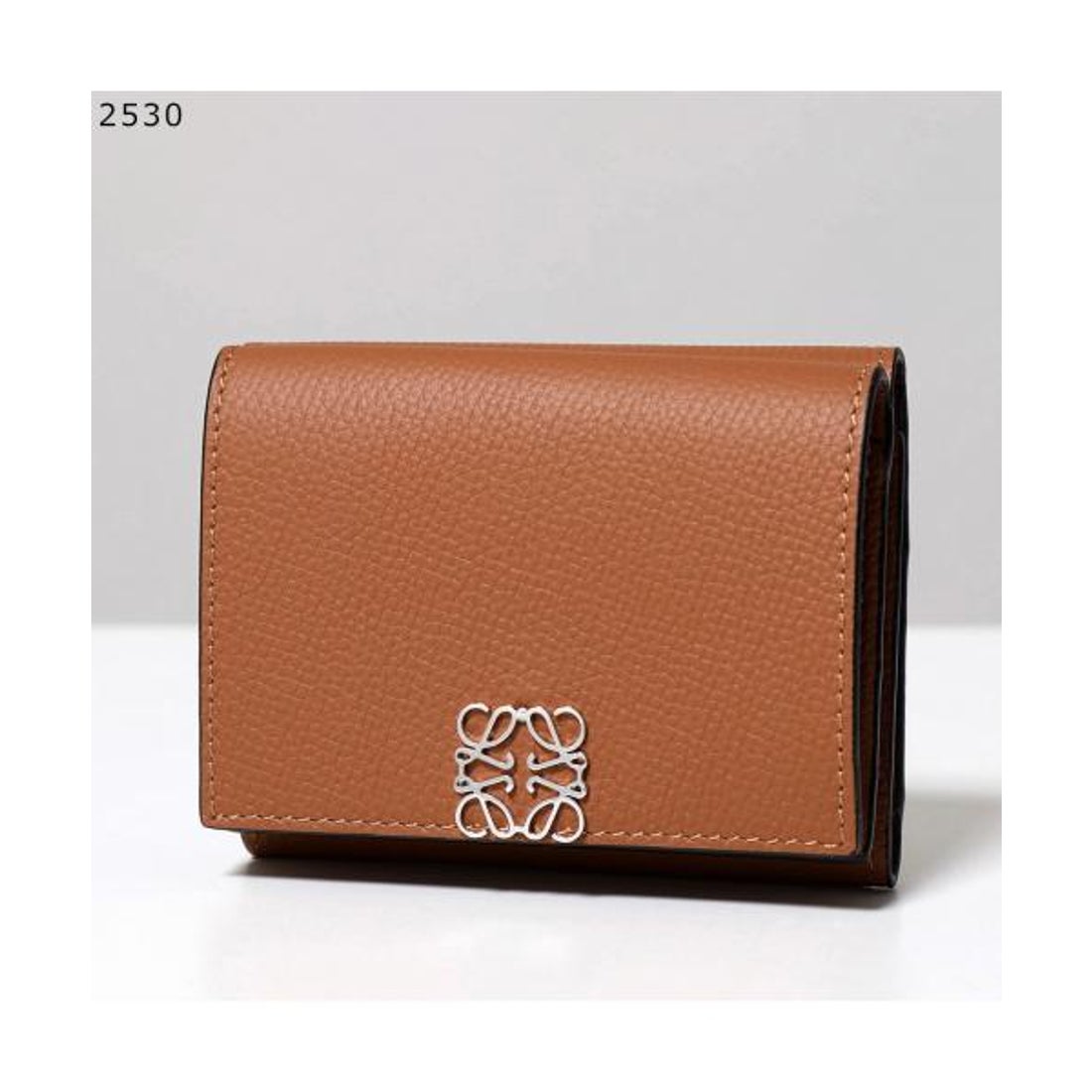 ロエベ LOEWE LOEWE 三つ折り財布 ANAGRAM TRIFOLD 6 C821TR2X （1100