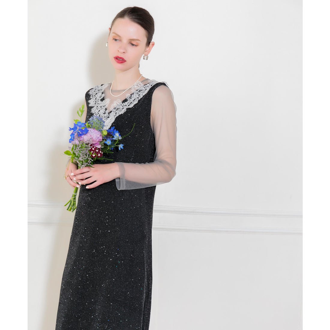 レジャ Leja レースネック透け袖スリットキラキラロングドレス