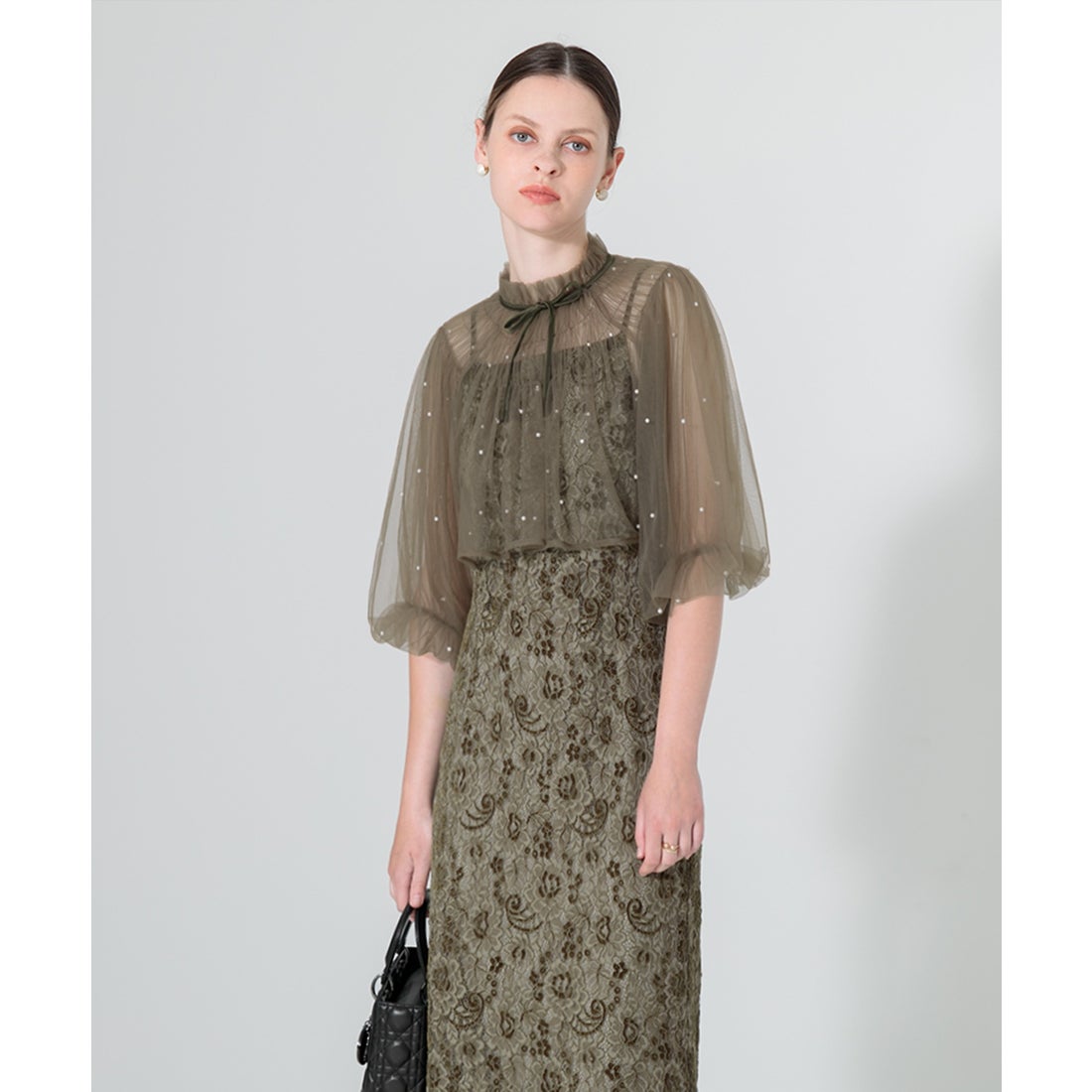 レジャ Leja パール付きケープ風リボンパフスリーブボレロ刺繍レース