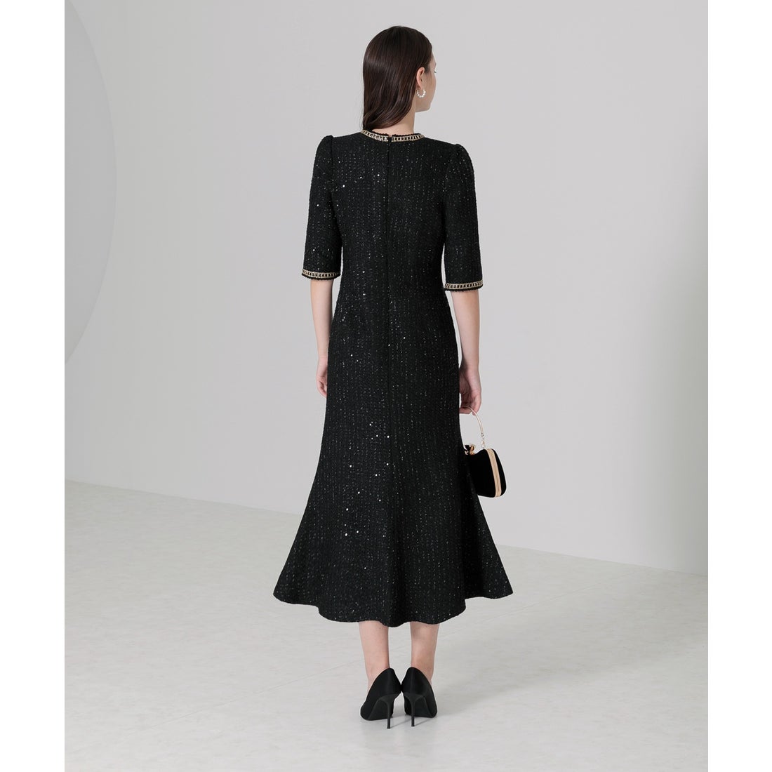 レジャ Leja ラメ混ツイードレザーパイピングパール釦スパンコール