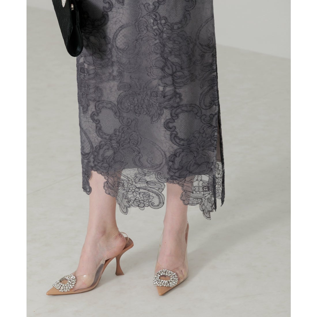 レジャ Leja 異素材シアー刺繍レース透け感プリーツスリーブIライン